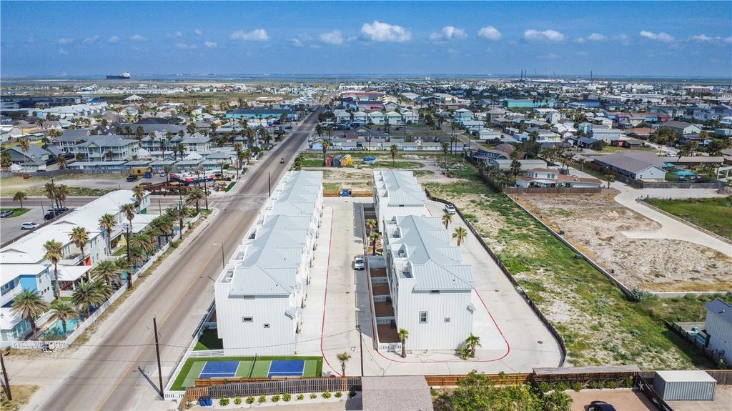 603 E Avenue G 203, Port Aransas, TX 78373 — photo 4