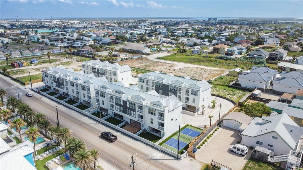 603 E Avenue G 203, Port Aransas, TX 78373 — photo 5