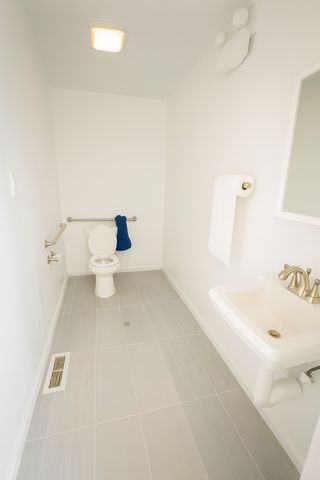 13345 S Baltimore Avenue, Chicago, IL 60633