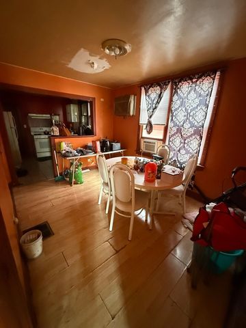 13345 S Baltimore Avenue, Chicago, IL 60633
