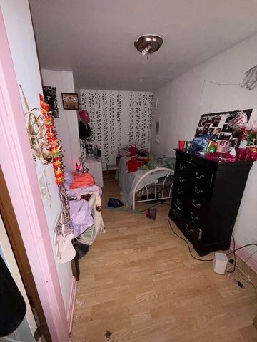 13345 S Baltimore Avenue, Chicago, IL 60633