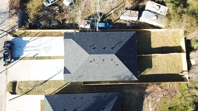 308 S 12th Street B, Conroe, TX 77301