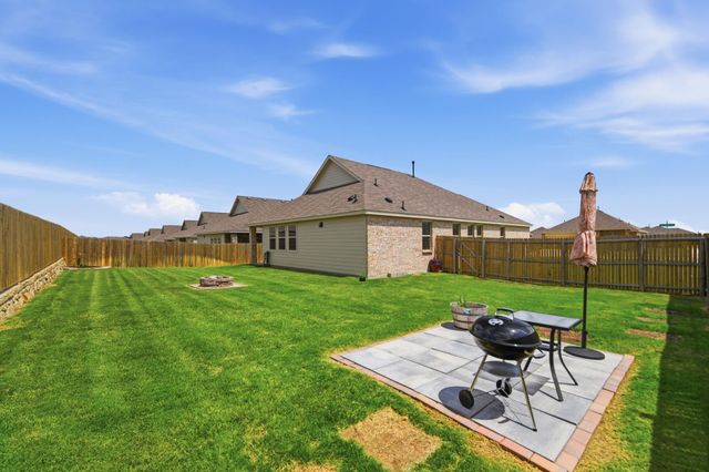 948 High Noon Drive, Fort Worth, TX 76052