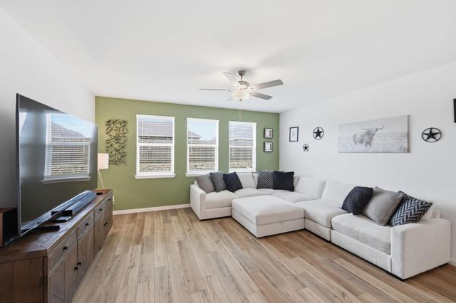948 High Noon Drive, Fort Worth, TX 76052