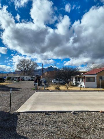 914 6TH Street, Socorro, NM 87801