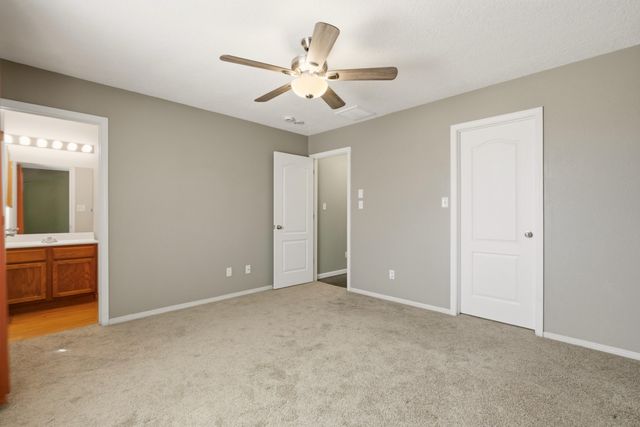 23 Tome Vista Drive, Los Lunas, NM 87031