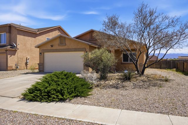 23 Tome Vista Drive, Los Lunas, NM 87031