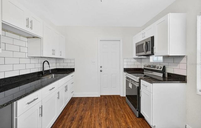 5517 GULFPORT BOULEVARD S 5517, Gulfport, FL 33707