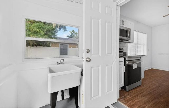 5517 GULFPORT BOULEVARD S 5517, Gulfport, FL 33707