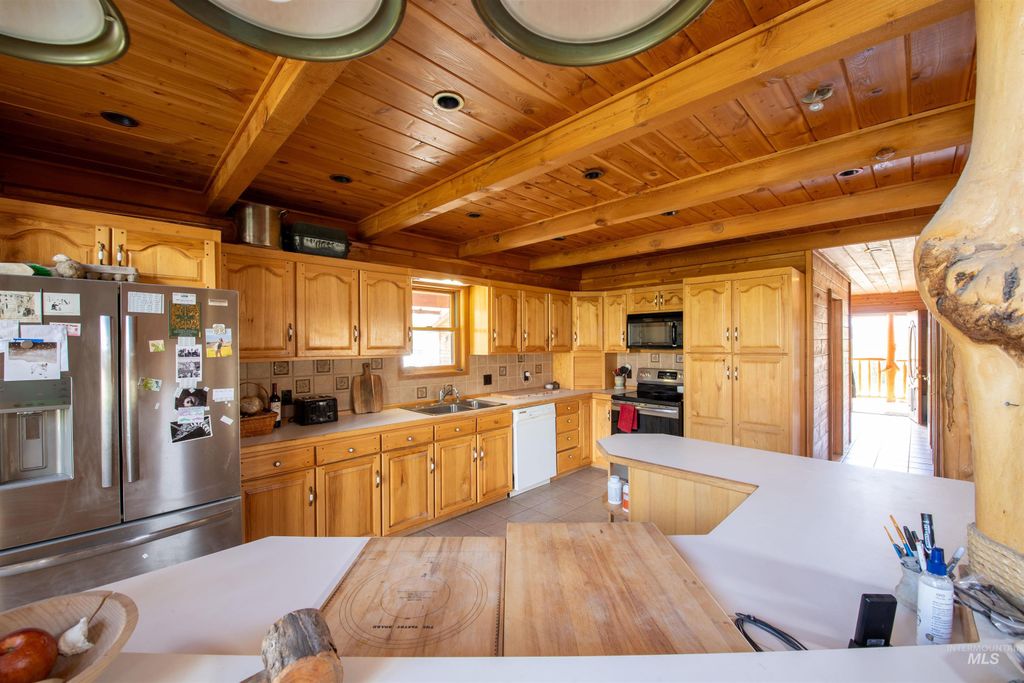 9885 Challis Creek Rd., Challis, ID 83226 photo 20