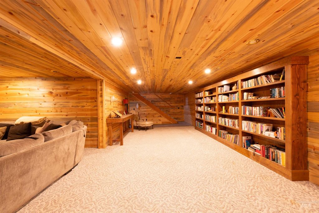 9885 Challis Creek Rd., Challis, ID 83226 photo 39