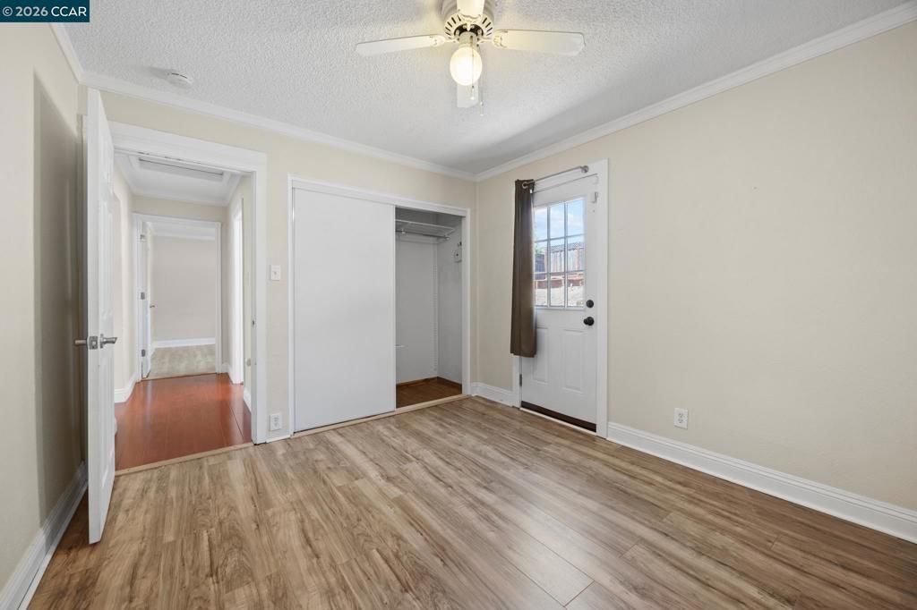 Image 20 of property listing at 2437 Hemlock Avenue, Concord, CA 94520