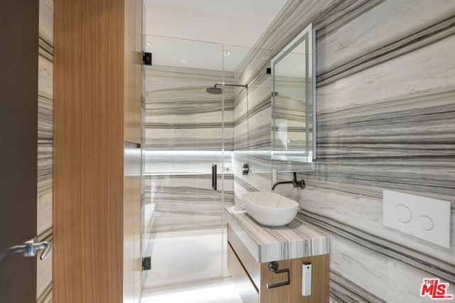 1573 Sunset Plaza Drive, Los Angeles, CA 90069