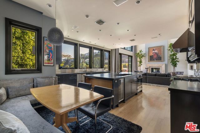 1573 Sunset Plaza Drive, Los Angeles, CA 90069