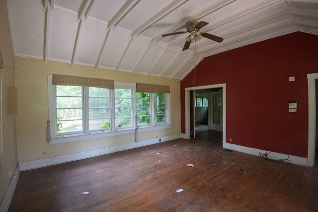 143 Hillcrest Dr, Madison, TN 37115