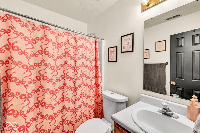 736 Kingston Circle, Brownsburg, IN 46112