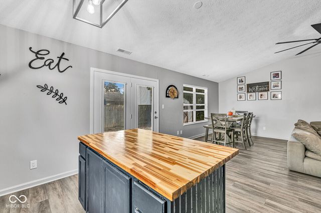 736 Kingston Circle, Brownsburg, IN 46112