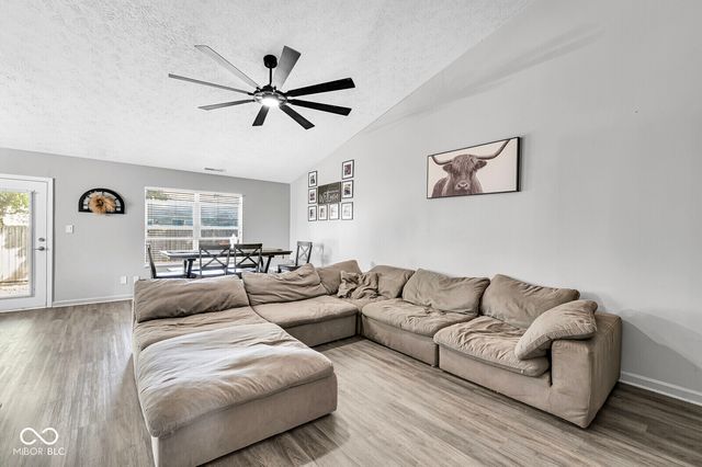 736 Kingston Circle, Brownsburg, IN 46112