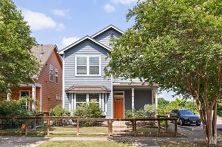 1601 Miriam Ave 210, Austin, TX 78702