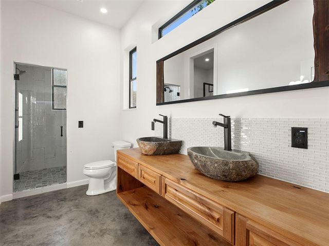 1710 Brassie ST, Austin, TX 78741