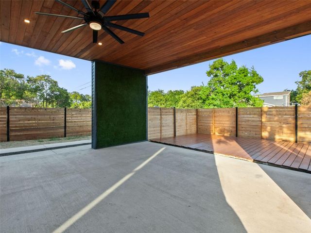 1710 Brassie ST, Austin, TX 78741