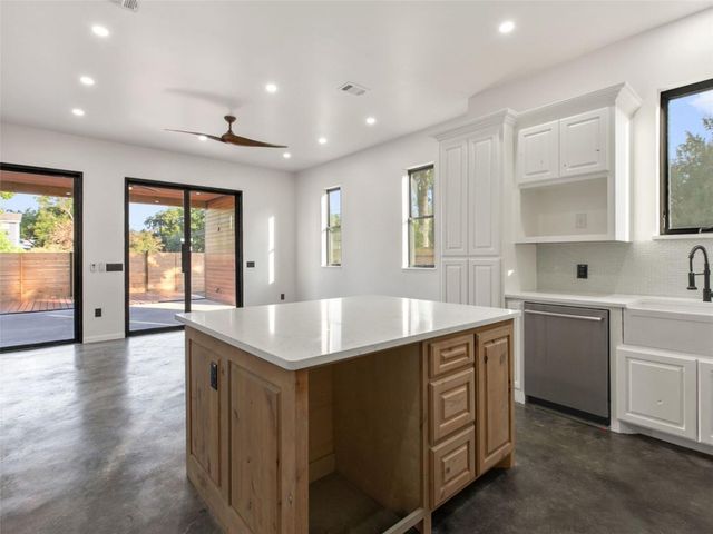 1710 Brassie ST, Austin, TX 78741