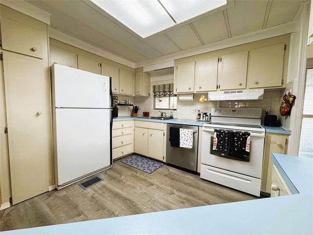 407 PALO VERDE DRIVE, Leesburg, FL 34748