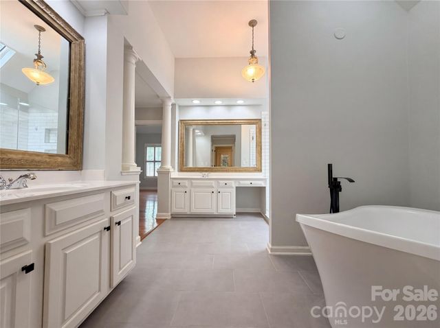 11106 Brush Hollow Road, Matthews, NC 28105