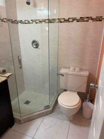 8588 BELLA VISTA Drive, Boca Raton, FL 33433