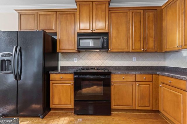 5723 Vinings Retreat Way SW, Mableton, GA 30126