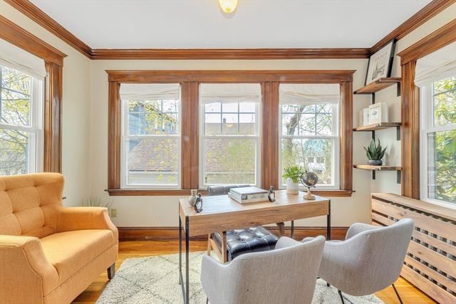 38 Guernsey Street 1, Boston, MA 02131