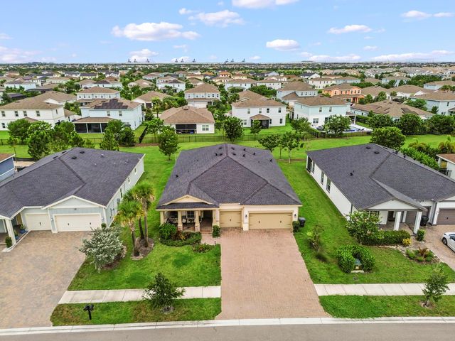 1115 Haywagon Trail, Loxahatchee, FL 33470