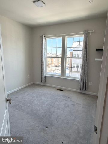 8305 MEADOWOOD DR, Hanover, MD 21076