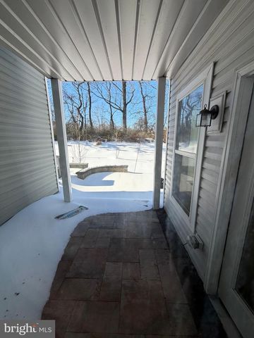 8305 MEADOWOOD DR, Hanover, MD 21076