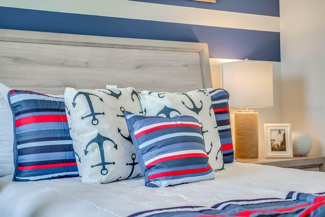 4227 FENNEC FOX WAY, Lakeland, FL 33810