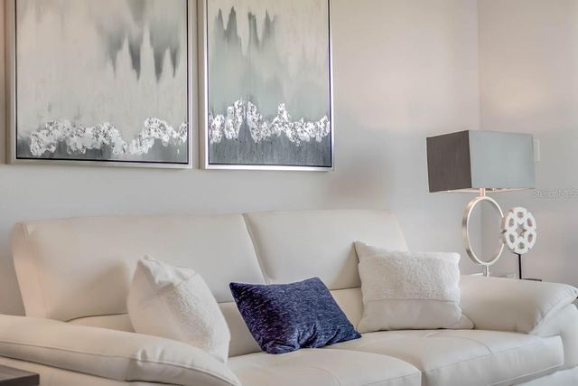 4227 FENNEC FOX WAY, Lakeland, FL 33810