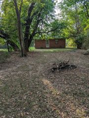 816 N New Orleans Ave, Brinkley, AR 72021