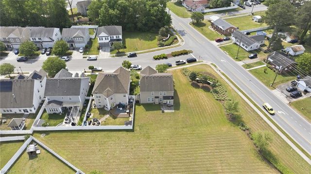 2003 Redgate DR, Suffolk, VA 23434