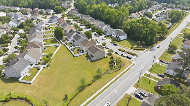 2003 Redgate DR, Suffolk, VA 23434