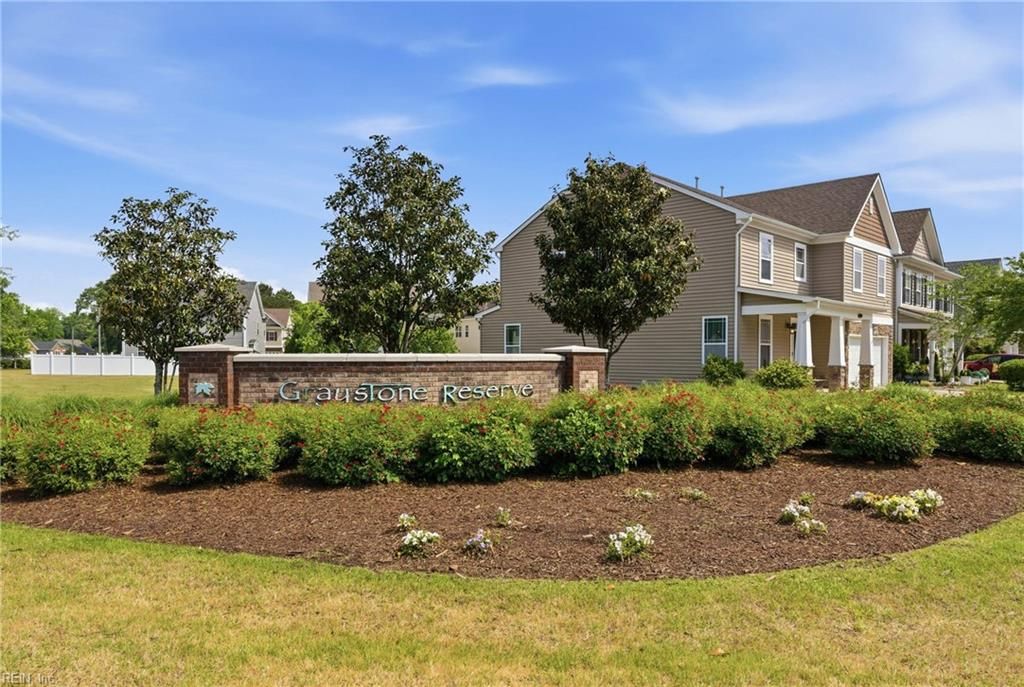 2003 Redgate DR, Suffolk, VA 23434