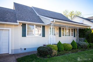 226 S 5th Avenue, Manville, NJ 08835