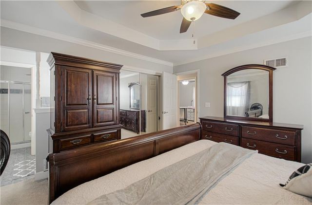 1038 Essex Street, Liberty, MO 64068