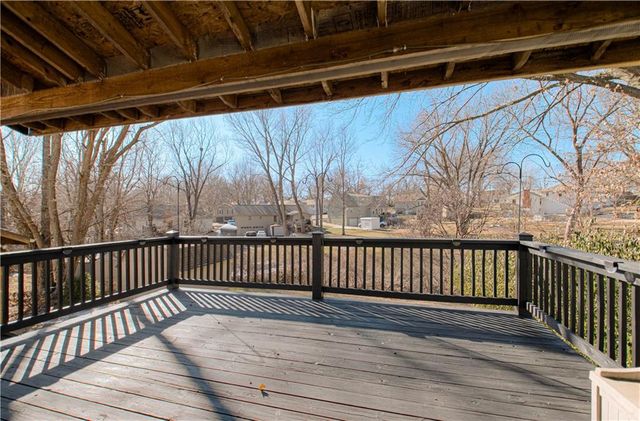 1038 Essex Street, Liberty, MO 64068