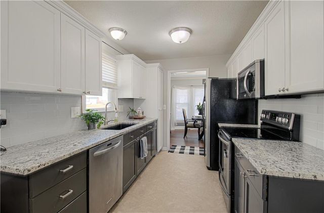 1038 Essex Street, Liberty, MO 64068