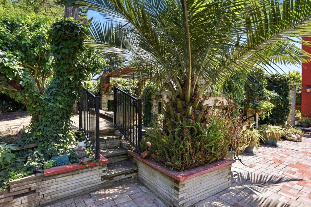 Image 22 of property listing at 528 Minnesota Avenue, San Jose, CA 95125