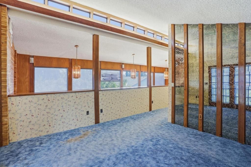 Image 31 of property listing at 528 Minnesota Avenue, San Jose, CA 95125