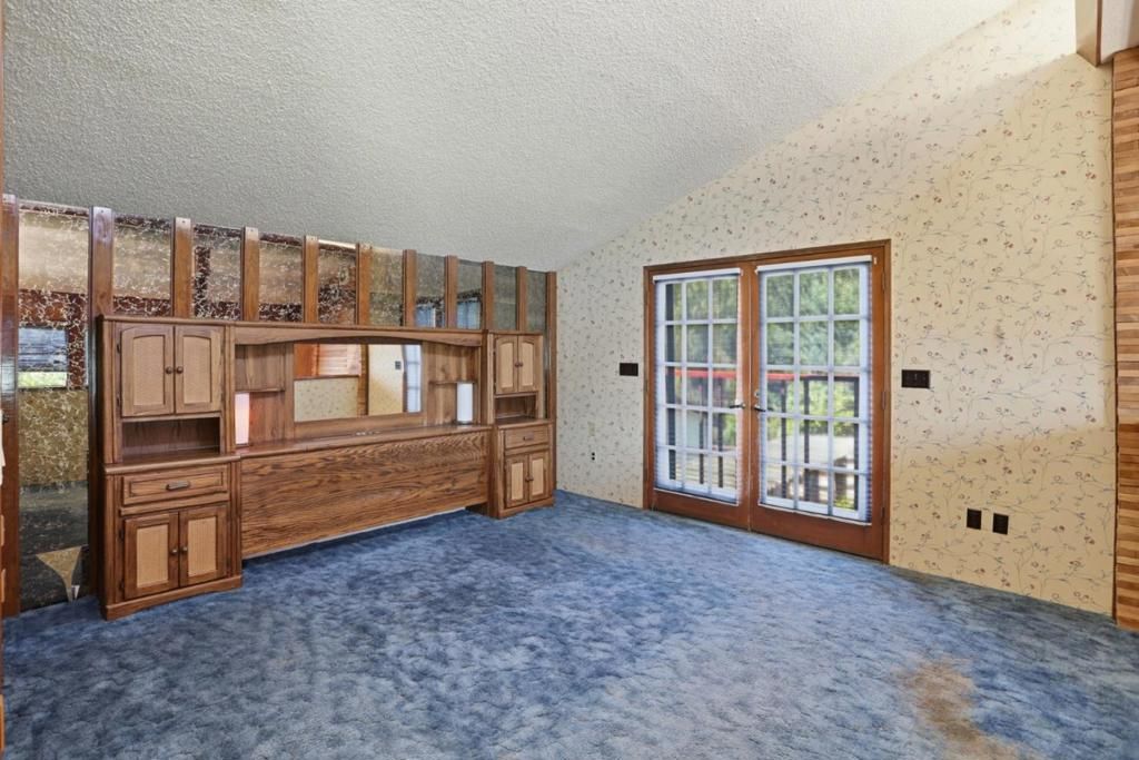 Image 42 of property listing at 528 Minnesota Avenue, San Jose, CA 95125