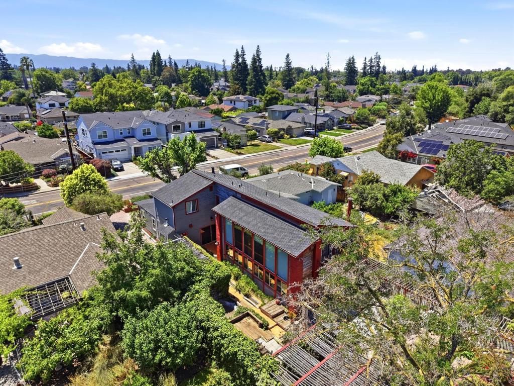 Image 50 of property listing at 528 Minnesota Avenue, San Jose, CA 95125