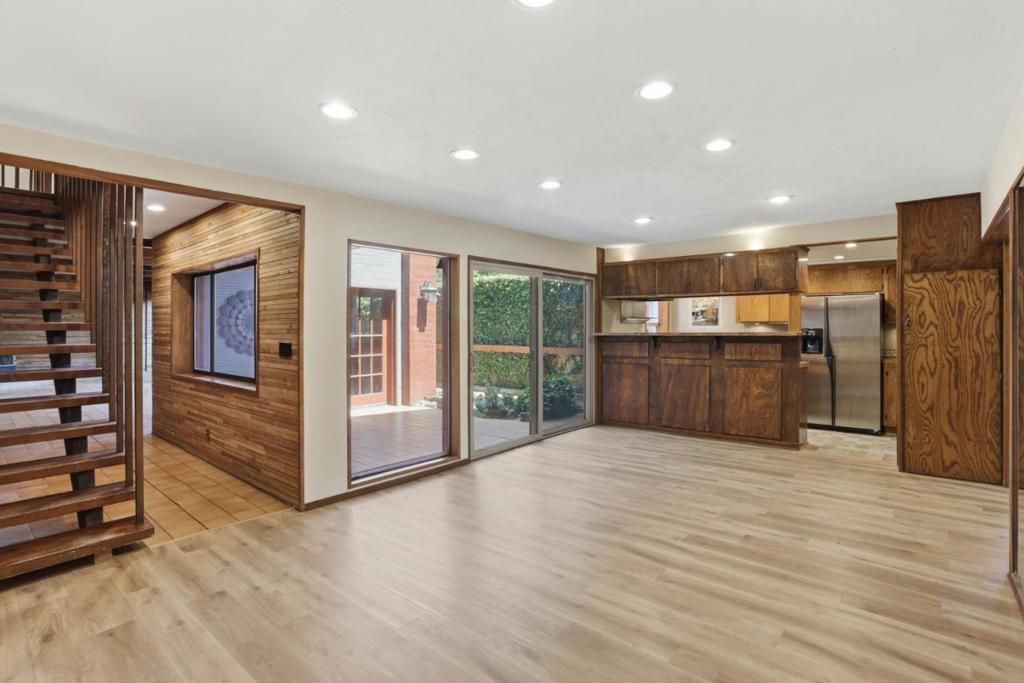 Image 7 of property listing at 528 Minnesota Avenue, San Jose, CA 95125