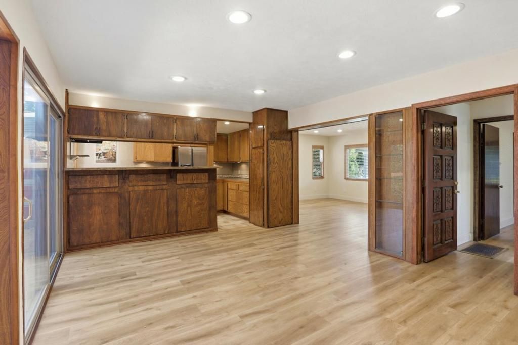 Image 9 of property listing at 528 Minnesota Avenue, San Jose, CA 95125